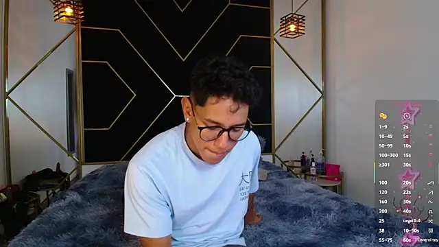 Snapshot of RyanPricee chatting on 14, 11, 2025 RyanPricee online show from 14, 11, 2025