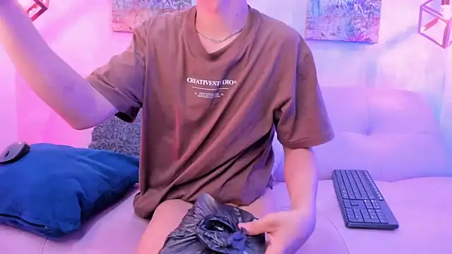 Angel Khouri online show from 10, 2, 2025