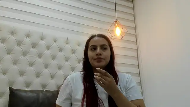 Snapshot of DAVID_VICTORIAA chatting on 10, 10, 2025 DAVID VICTORIAA online show from 10, 10, 2025