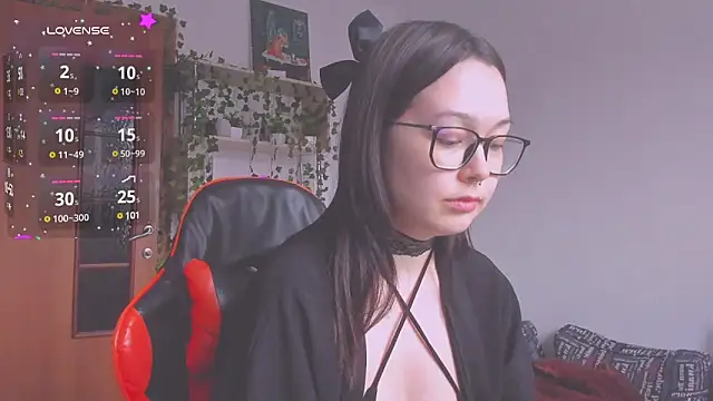 kittenrisha online show from 19, 3, 2025