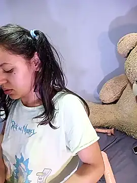 Danni shy online show from 25, 1, 2025