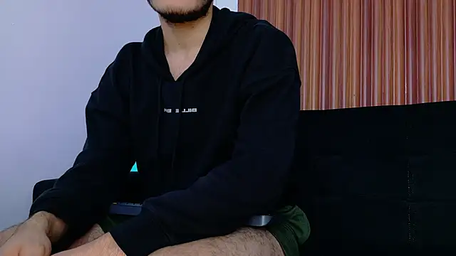 Snapshot of 1Tommy9 chatting on 12, 3, 2025 1Tommy9 online show from 12, 3, 2025