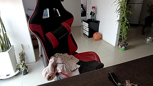 Adam Valenciia online show from 19, 3, 2026