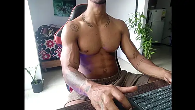 Snapshot of Adam_Valenciia chatting on 24, 6, 2026 Adam Valenciia online show from 24, 6, 2026