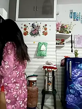 Best-Couple online show from 13, 10, 2025