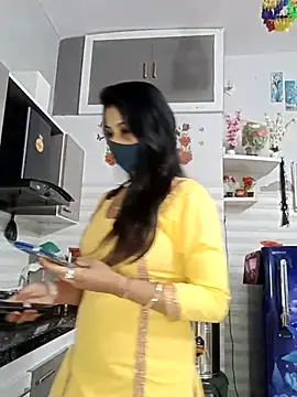 Best-Couple online show from 7, 11, 2025