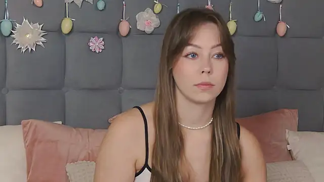Snapshot of TheEmma chatting on 28, 5, 2026 TheEmma online show from 28, 5, 2026