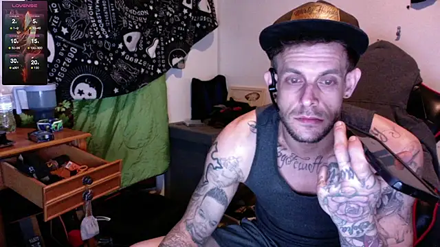 Snapshot of JamesMichael88 chatting on 11, 3, 2025 JamesMichael88 online show from 11, 3, 2025