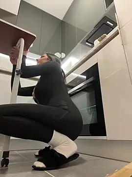 Snapshot of claraxjoyy chatting on 11, 1, 2025 claraxjoyy online show from 11, 1, 2025