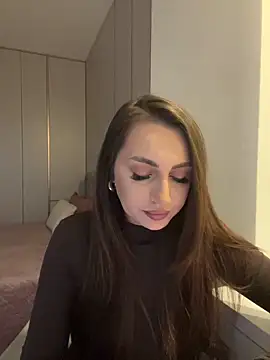 Snapshot of claraxjoyy chatting on 2, 10, 2025 claraxjoyy online show from 2, 10, 2025