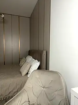 Snapshot of claraxjoyy chatting on 10, 10, 2025 claraxjoyy online show from 10, 10, 2025