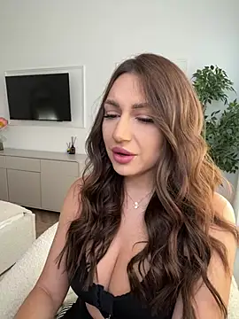 claraxjoyy online show from 27, 5, 2026