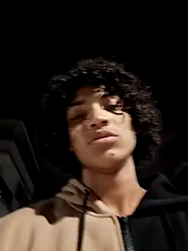 Snapshot of -Damian_Caliente- chatting on 8, 1, 2025 -Damian Caliente- online show from 8, 1, 2025