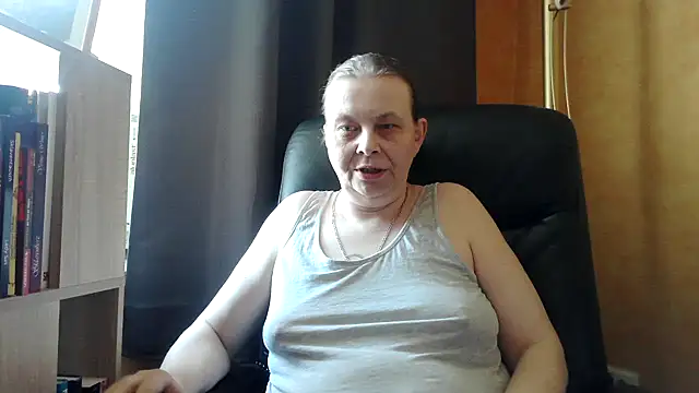Snapshot of Sweet_Phoenix chatting on 22, 3, 2025 Sweet Phoenix online show from 22, 3, 2025