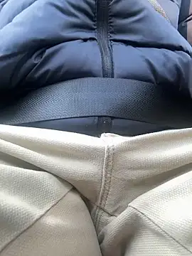 skyisthelimit12 online show from 8, 1, 2025