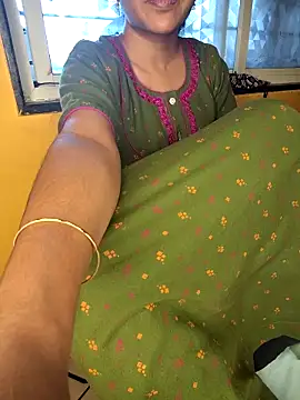 lovelygirl4567 online show from 12, 10, 2025