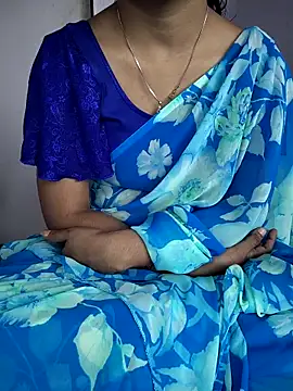 lovelygirl4567 online show from 13, 2, 2026