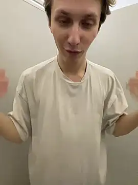 Snapshot of Adrian_Di chatting on 30, 12, 2024 Adrian Di online show from 30, 12, 2024