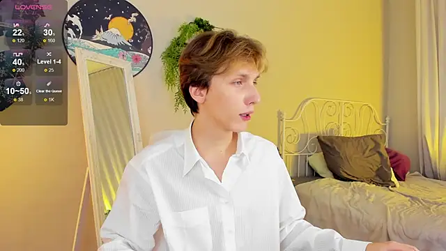 Snapshot of Adrian_Di chatting on 4, 1, 2025 Adrian Di online show from 4, 1, 2025