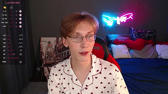 Snapshot of Adrian_Di chatting on 27, 1, 2025 Adrian Di online show from 27, 1, 2025