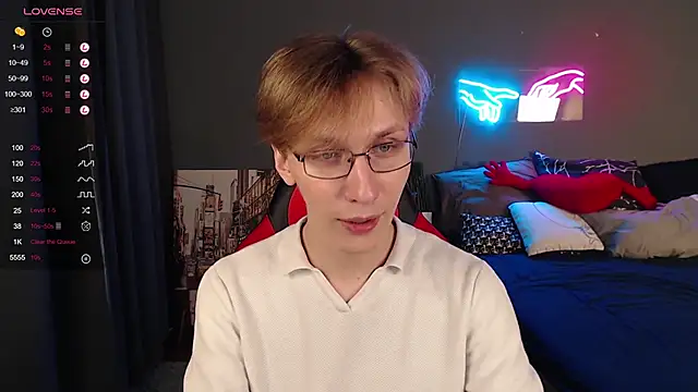 Snapshot of Adrian_Di chatting on 1, 2, 2025 Adrian Di online show from 1, 2, 2025