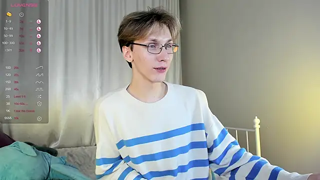 Snapshot of Adrian_Di chatting on 6, 2, 2025 Adrian Di online show from 6, 2, 2025