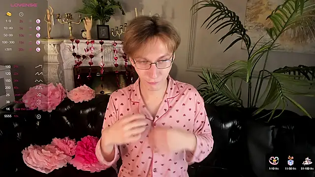 Snapshot of Adrian_Di chatting on 11, 2, 2025 Adrian Di online show from 11, 2, 2025