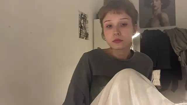 Snapshot of Iris_Pastels chatting on 14, 11, 2025 Iris Pastels online show from 14, 11, 2025