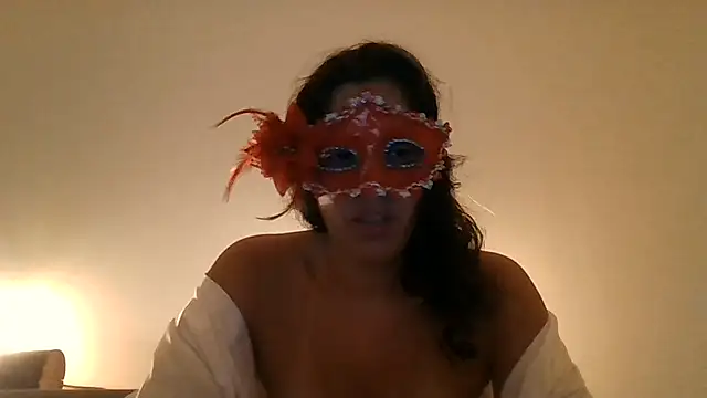 Snapshot of couple-tuga chatting on 15, 7, 2026 couple-tuga online show from 15, 7, 2026