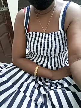 Snapshot of Tamil_Vishalini chatting on 30, 12, 2024 Tamil Vishalini online show from 30, 12, 2024