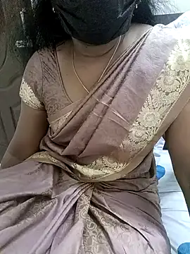 Snapshot of Tamil_Vishalini chatting on 2, 1, 2025 Tamil Vishalini online show from 2, 1, 2025