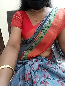 Snapshot of Tamil_Vishalini chatting on 5, 1, 2025 Tamil Vishalini online show from 5, 1, 2025