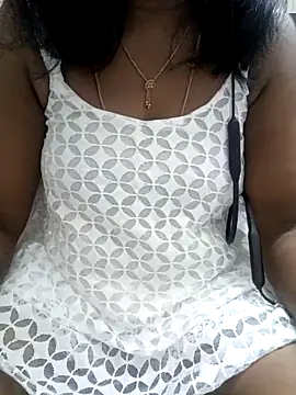 Snapshot of Tamil_Vishalini chatting on 17, 9, 2025 Tamil Vishalini online show from 17, 9, 2025