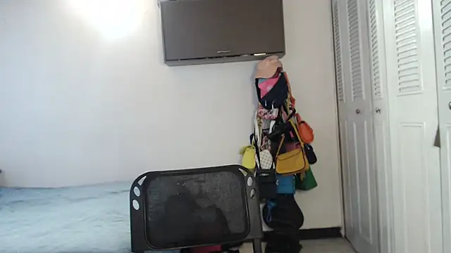 CamilaLix online show from 6, 3, 2025