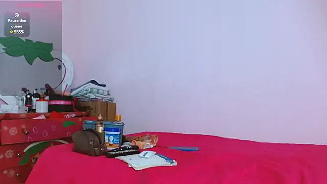 latinabueno41 online show from 16, 3, 2025