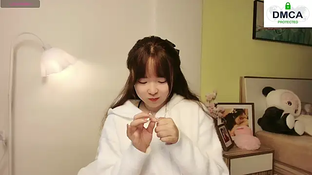 Chenjing0 online show from 20, 2, 2025