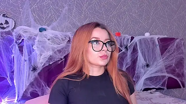 LiaCathaleya online show from 13, 10, 2025