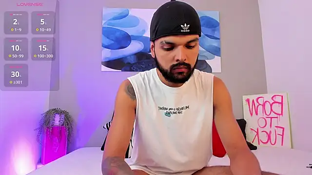 Snapshot of Emilio_Wolf chatting on 17, 2, 2025 Emilio Wolf online show from 17, 2, 2025