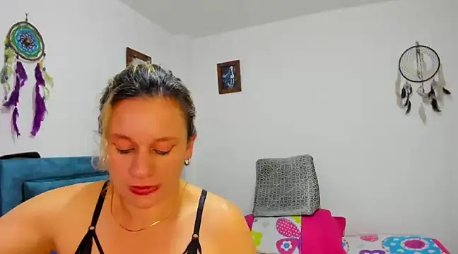 Snapshot of sofi_saliva2511 chatting on 6, 3, 2025 sofi saliva2511 online show from 6, 3, 2025