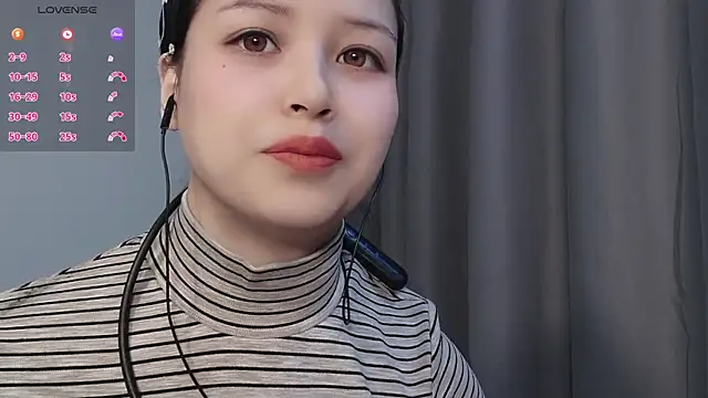 Lucky-xiuxiu online show from 4, 12, 2025