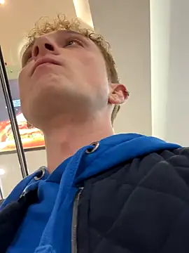 Snapshot of verici34 chatting on 25, 10, 2025 verici34 online show from 25, 10, 2025