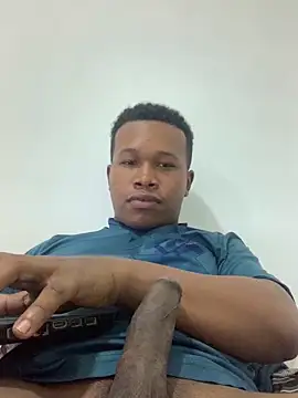 Snapshot of MrtRoberth chatting on 3, 1, 2025 MrtRoberth online show from 3, 1, 2025