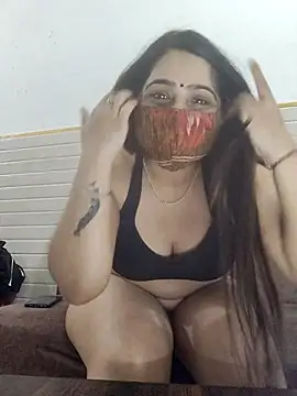 shreya1765 online show from 18, 2, 2025