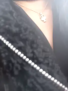 BELLA--26 online show from 29, 1, 2025