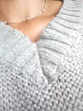 BELLA--26 online show from 10, 2, 2025