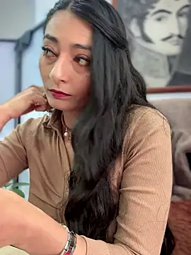 BELLA--26 online show from 14, 1, 2026