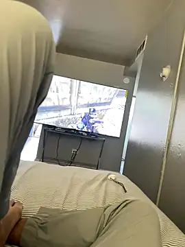 Snapshot of leisurelycriminal chatting on 27, 9, 2025 leisurelycriminal online show from 27, 9, 2025