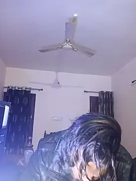 MAGNETICDADDY8 online show from 3, 1, 2025