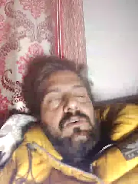 MAGNETICDADDY8 online show from 18, 12, 2025