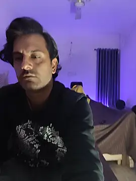 MAGNETICDADDY8 online show from 24, 3, 2026